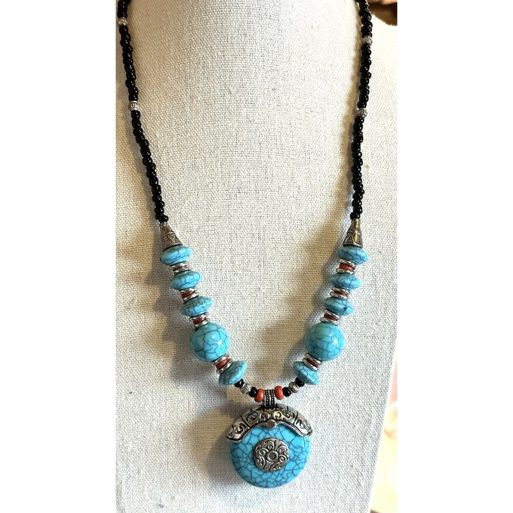 Southwestern Turquoise Color Pendant Beaded Necklace Boho Western - Picture 2 of 6